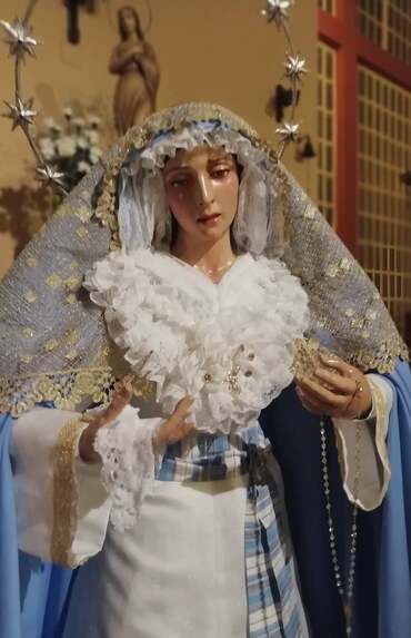 madonna, Picture, Lady, Mary, virgin, Catholic, Christian, religious, wood, wooden, sculpture, statue, image, realistic, worship, altar, church, 